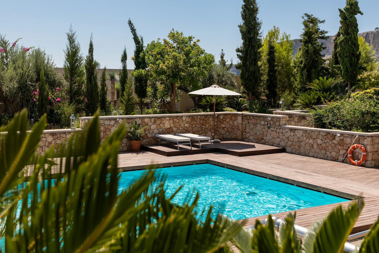 Pool Builder in Indio — Alvarado's Pools